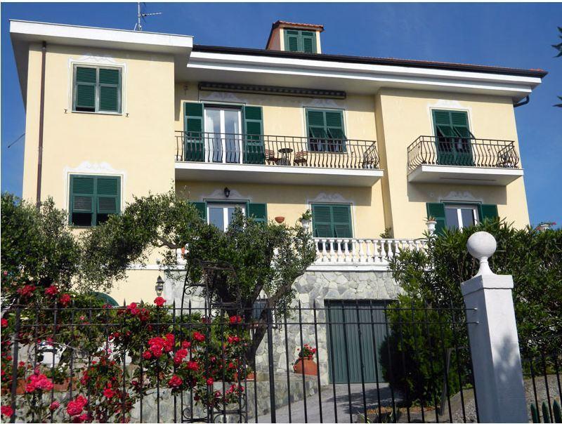 Bed and Breakfast Art&Kitchen Savona Exterior foto